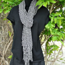scarf handknit black white 15.78