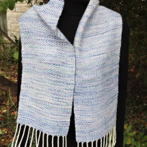 scarf varigated purples 19.124